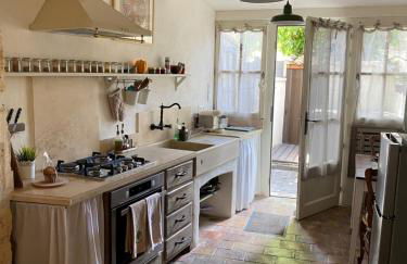 LA PETITE MAISON DE MAUSSANE *** - Foto 17