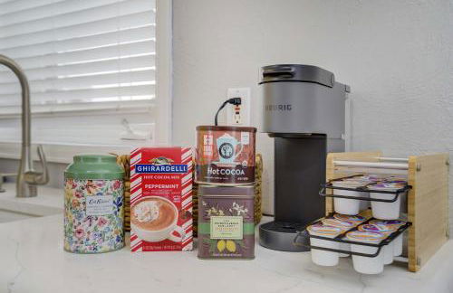 Indigo Cove Modern Studio near Historic Uptown - Foto 4