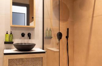 Rebalance Apartments - Photo 32