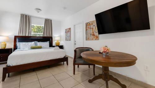 Artful 4BR Family Retreat - Foto 3