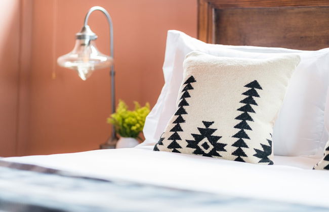 Juniper by Avantstay Incredible Mountainside Home w/ Incredible Lake Views! - Foto 8