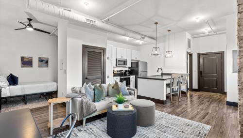 Brick & Bed Riverfront Lofts, PC 203 - Foto 1