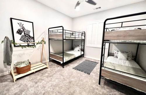 San Diego Luxury Oasis - Photo 29