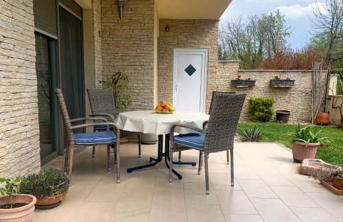 GREEN GARDEN - Photo 3