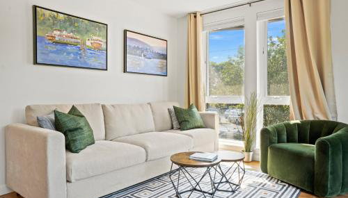 NEW Bright Capitol Hill Condo, Great Location Views - Foto 3