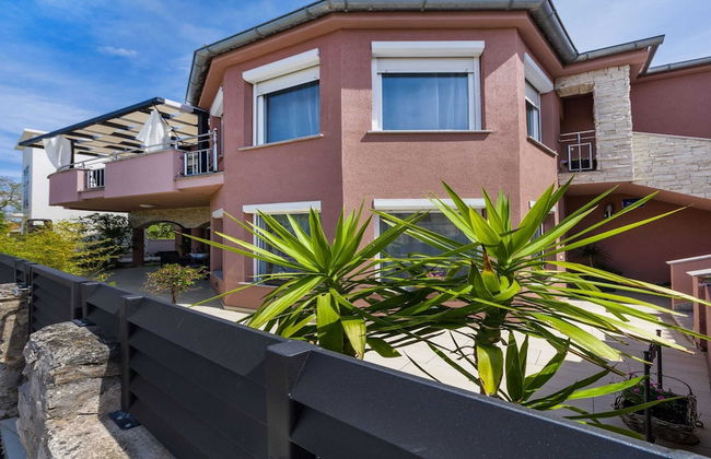 Luxurious Villa in Dalmatia Near Sea - Foto 20