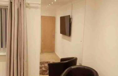 Anglesey home by the sea - Photo 13