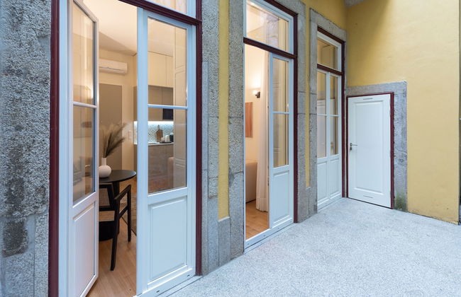 Mouzinho da Silveira 215 by LovelyStay - Foto 52