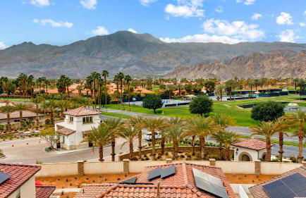 Near Coachella and Stagecoach Palm Springs , PGA resort Villa ,Golf, community pool, gym - Photo 1