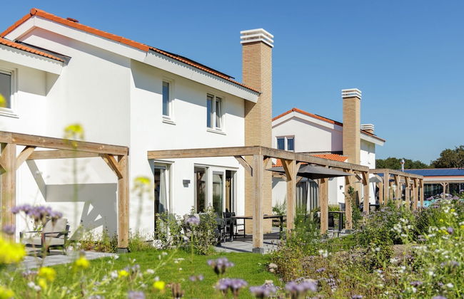 Semi-detached Holiday Home Near the Sea - Photo 33