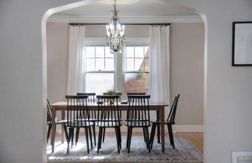 Elegant 3BR Oasis in Dundee Close to Downtown - Foto 15