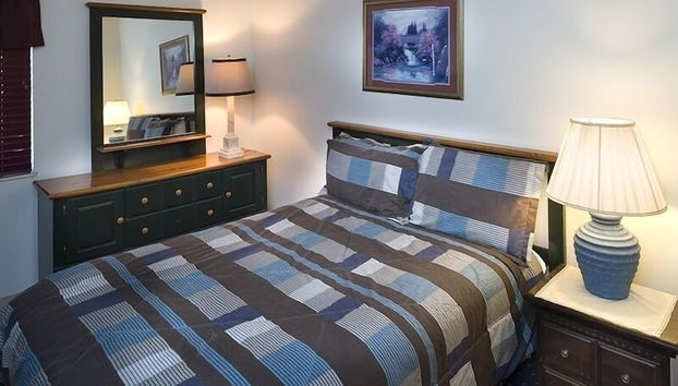 City View 410 3BD Condo with Private Balcony by RedAwning - Foto 5, Habitación