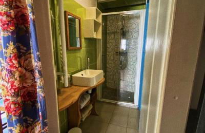 Chouk-Ezaï côte sauvage de l'île - Photo 10