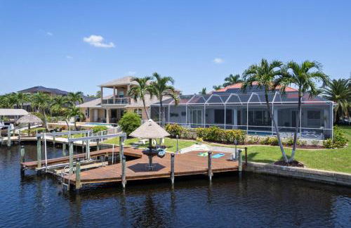 Cape Serenity- Premier Waterfront Villa with Kayaks and Bikes - Photo 39