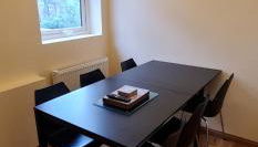 London Luxury 3 bedroom large apartment, aircon, free parking, station 4 mins walk - Foto 1