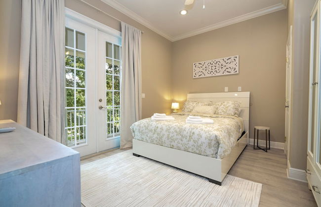 7516 Luxury Home 5BD Perfect for Your Family - Foto 36