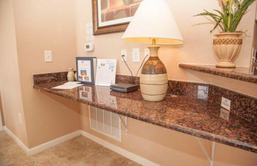 Pool Side Tree House - Foto 23