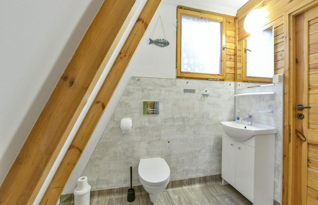 Wooden House in Kolobrzeg Near Sandy Beach - Foto 12