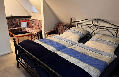 Apartment für 5 Personen mit Gartennutzung - Messezimmer - Foto 6