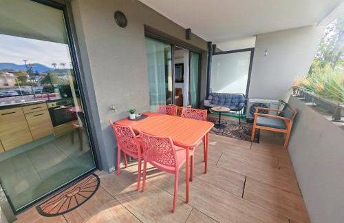 Pearl Beach - Rooftop Pool Seaside - Photo 22