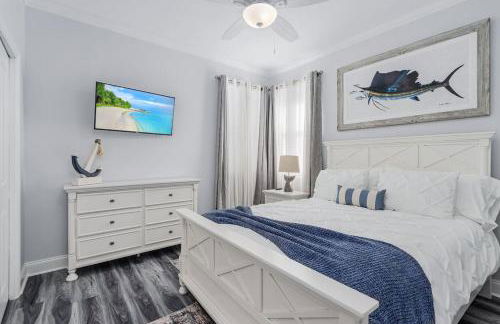 Blue Bayou Oasis Luxury Pool home and Sunshine - Foto 16