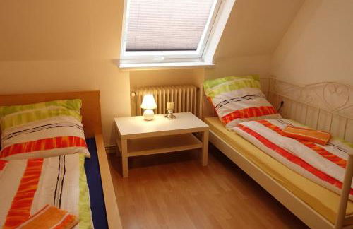 3-Zimmer - FeWo mit TV, zwischen Wilhelmshaven und Hooksiel, mit Badewanne - Foto 21