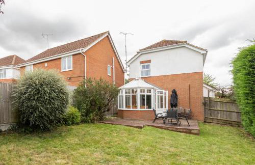 Chelmsford Reach 3 bed house near centre,free parking, Wi-Fi, table football - Foto 6