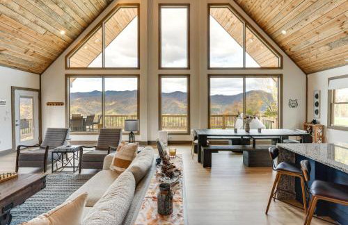 Blue Ridge Mountain-View Cabin with Hot Tub and Deck! - Foto 3