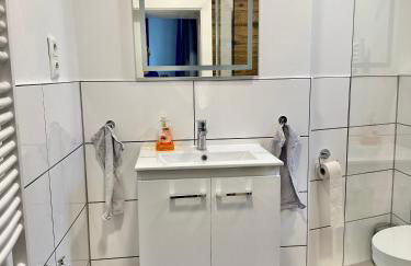 Erholsame City-Erdgeschosswohnung mit Veranda, Grill und Parkplatz D46EG - Photo 35