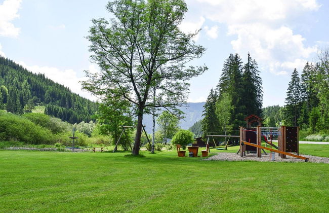 Hut Near Lake Traboch and Eisenerz Alps - Foto 15