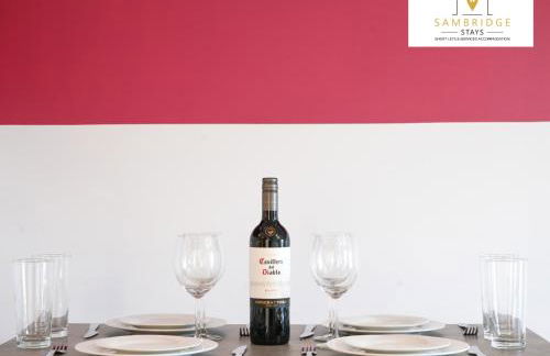 Beautiful 2 Bedroom Seviced Apt in Aylesbury By Sambridge Stays Short Lets & Serviced Accommodation - Foto 3