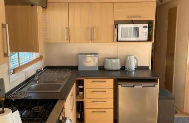 Holiday home in Furzehill - Photo 11