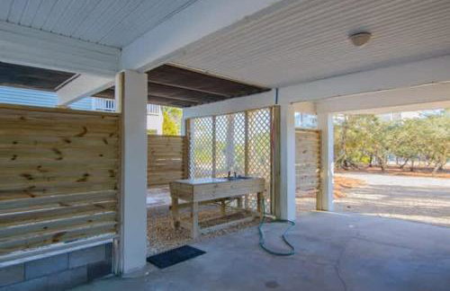 Pet Friendly- St George Island Sleeps 13- Pool - Foto 41