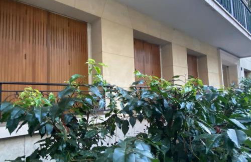 jolie studette simple et équipée st mande proche bois et transports - Foto 2