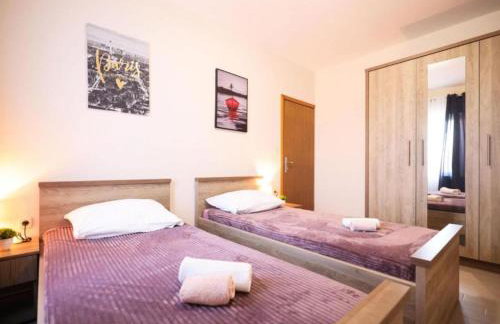 Villa Maja - Three bedroom villa with pool - Foto 15