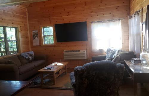 The Genoa - An Amish Built Deluxe Cabin - Foto 3