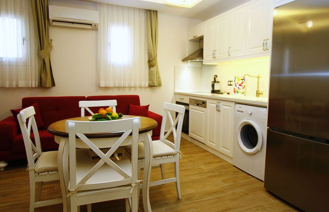 Cesme Kale Tas Apart - Foto 6