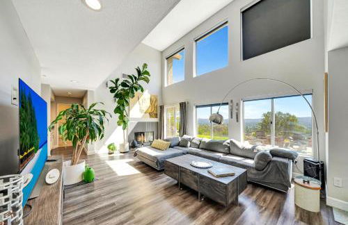 Stunning Hilltop 5BR With View And Hot Tub! - Foto 2