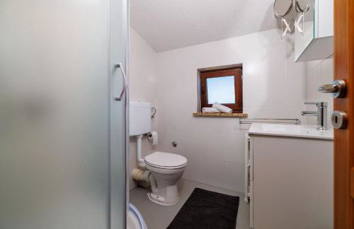 House Poljica with a pool - Foto 22