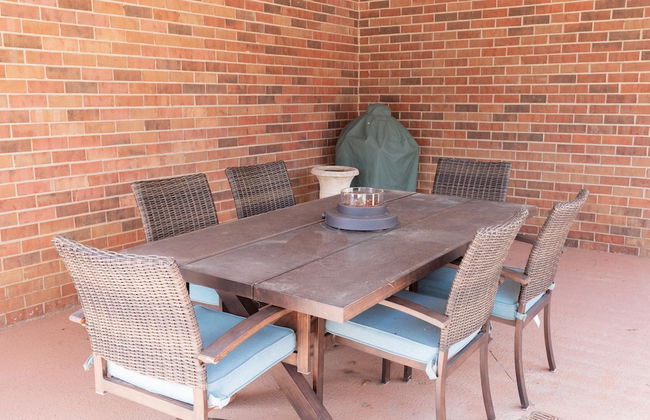 Elegant Stonegate Home - Foto 18