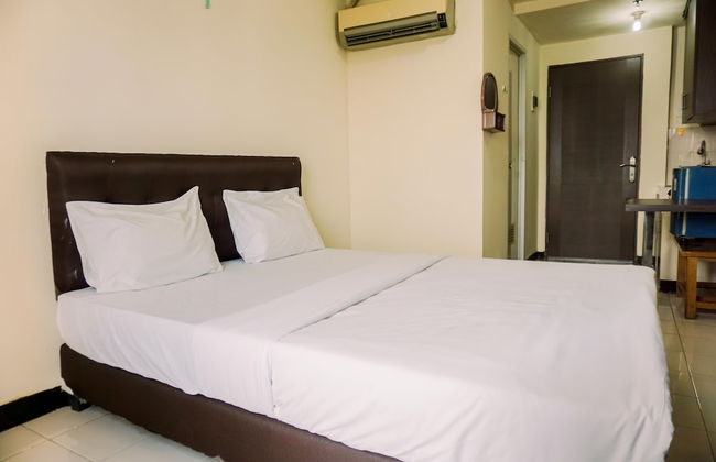 Comfort And Homey Studio At Sunter Park View Apartment - Foto 7