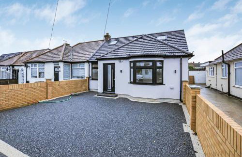 Luxury, comfort and Elegant Home - Photo 2