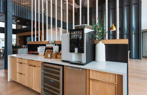 Poolside Luxury 1BR w Private Patio - Photo 44