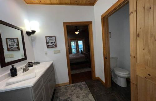 Nantahala Nook, cabin w/hot tub,game room, & wifi - Foto 12