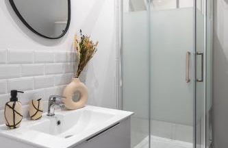 Home cinema- Netflix free - Proche aéroport Beauvais, Chantilly, forêt de Hez-Froidmont, parking public gratuit, Wifi & Netflix - Foto 10