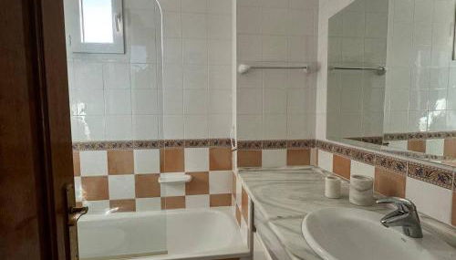 Luminoso apt familiar en Panoramica - Foto 3