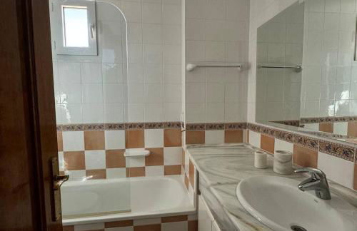 Luminoso apt familiar en Panoramica - Foto 3