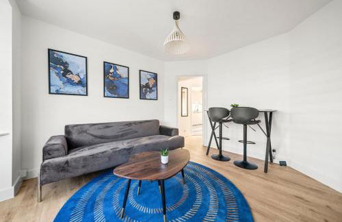 2 Bed Luxury Parking and Garden - Close to Heathrow - Foto 18