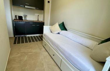 Cellinis Home Apartment - Photo 15