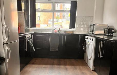 Sofi's Stay, Cosy 3 bed house, 5 mins Walk to Leeds City Centre - Foto 4
